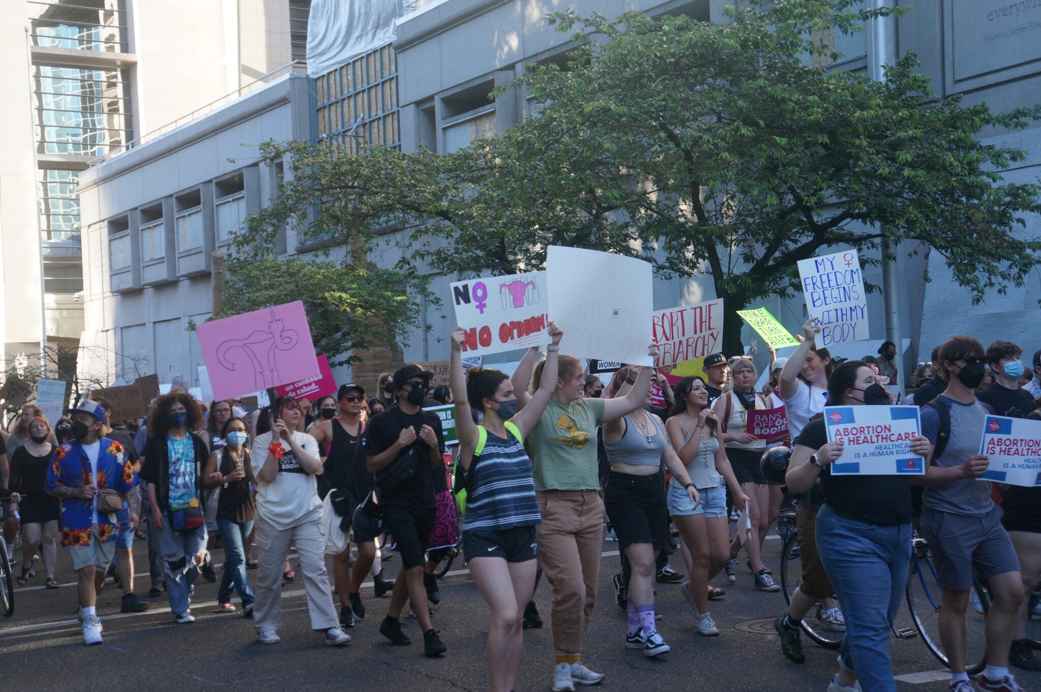 Oregonians march in downtown Portland against the June 2022 Supreme Court Decision to overturn Roe V. Wade, ending a nearly 50-year-old constitutional right to abortion. (Alex Baumhardt/Oregon Capital Chronicle)