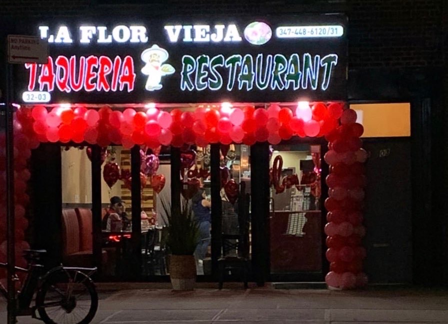 If you love the El Rey Del Taco truck, they just opened a brick-and-mortar location on 31st Ave. This taqueria is cash only.