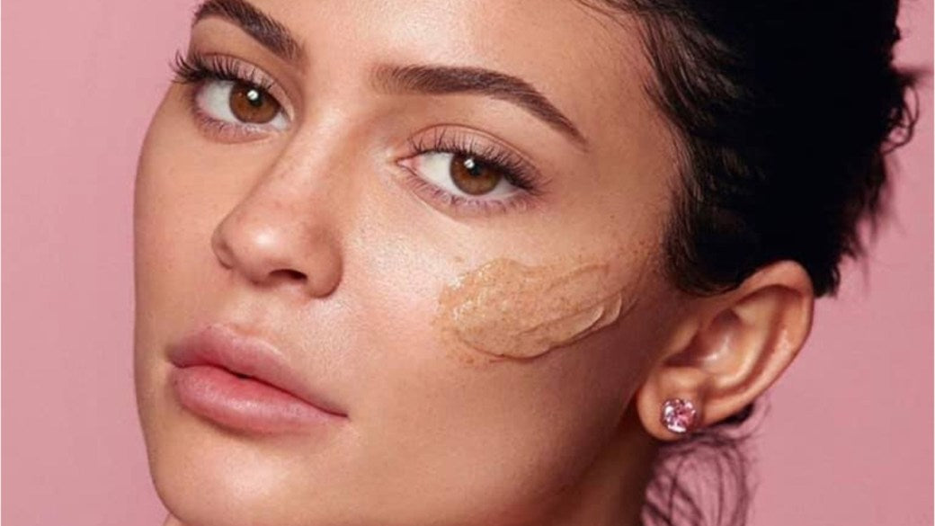 1:23 Critics roast Kylie Jenner’s new walnut-based face scrub