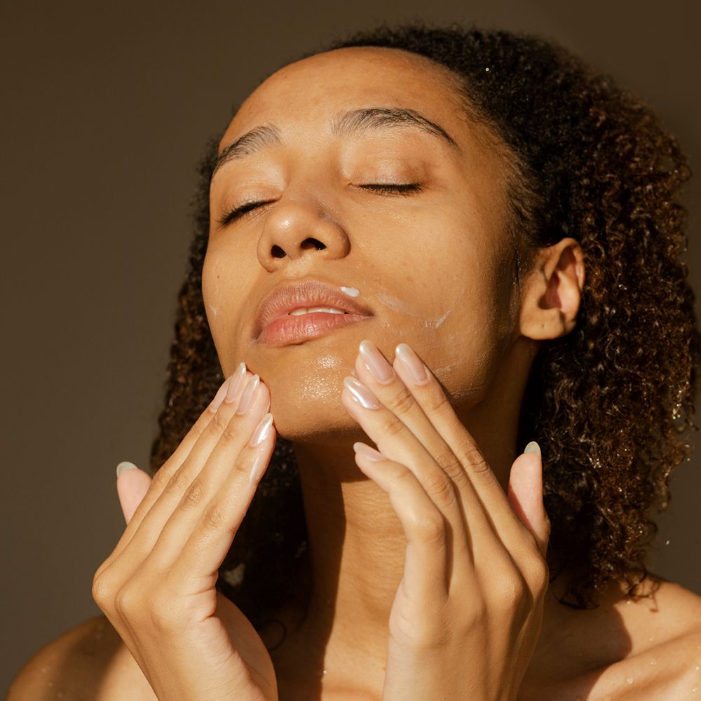 Waxing Aftercare Tips: Maintain Smooth Skin Longer