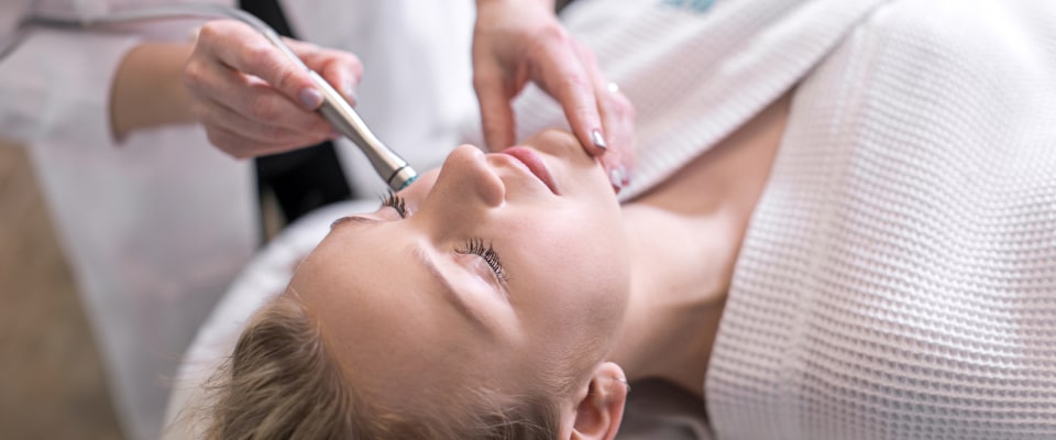 Benefits of DermaSweep for Microdermabrasion