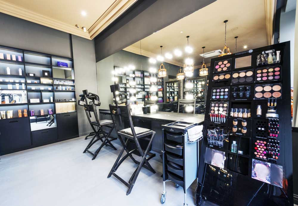 Starting a Beauty Salon: Things You Need to Know as an Entrepreneur