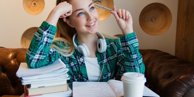 girl studying plastic surgery