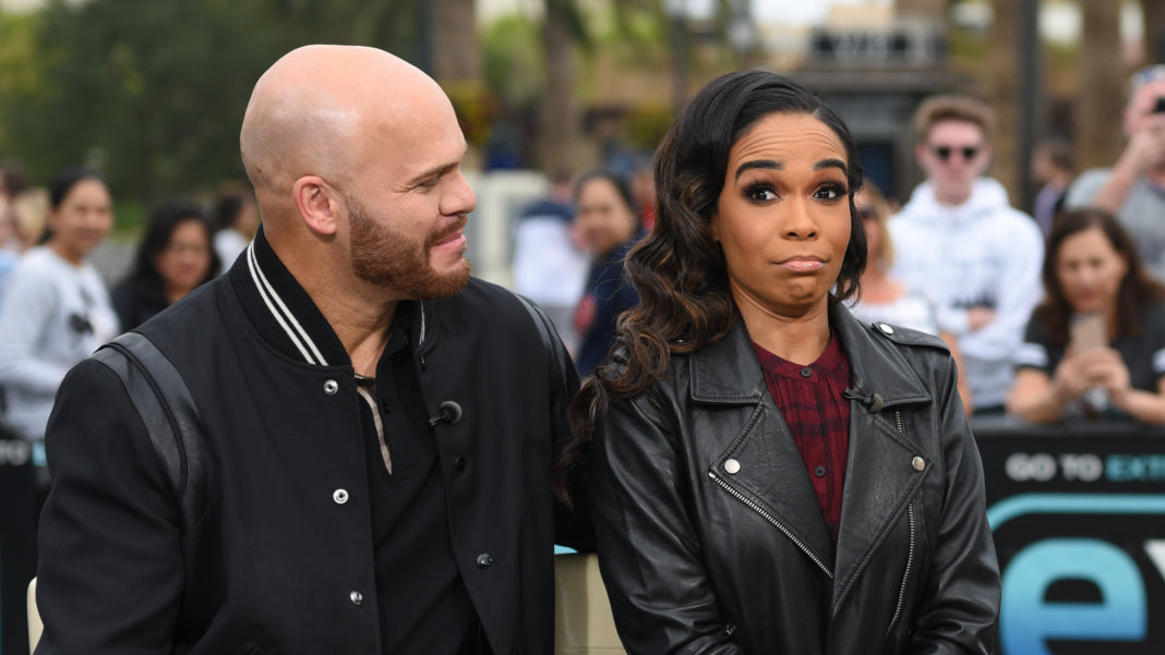 UNIVERSAL CITY, CA – NOVEMBER 07: Chad Johnson, Michelle Williams and Mario Lopez visit ‘Extra’ at Universal Studios Hollywood on November 7, 2018 in Universal City, California. (Photo by Noel Vasquez/Getty Images)