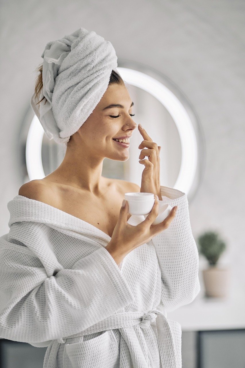 Mindful Skin Care: Combining Self-Care and Skin Care